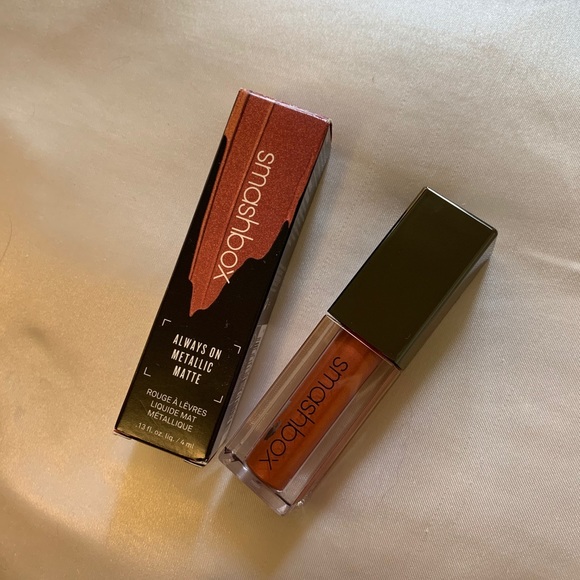 Smashbox Always On Metallic Matte “Rust Fund” - Picture 2 of 2